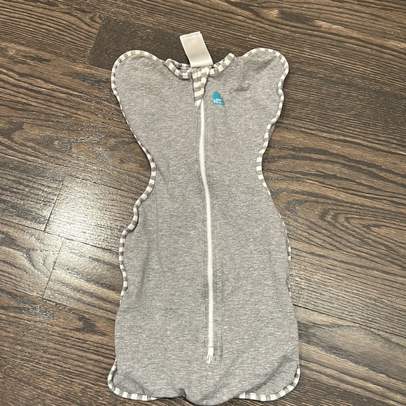 Love To Dream Swaddle Up Original Grey 1.0 TOG - Picture 7 of 10